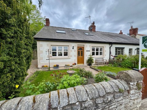 View Full Details for Saxton, Main Street, Tadcaster, LS24
