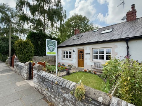View Full Details for Saxton, Main Street, Tadcaster, LS24