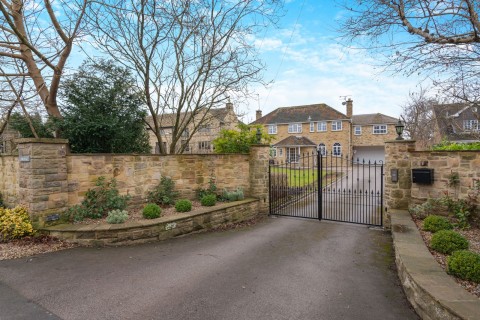 View Full Details for Collingham, Harewood Road, LS22 