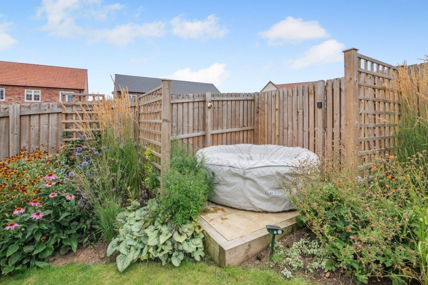 Images for Wetherby, Ezart Avenue, LS22