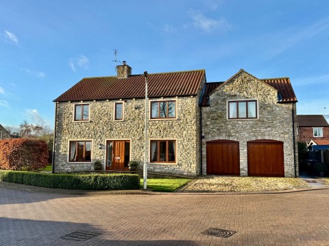 View Full Details for Burton Salmon, Old Hall Court, LS25