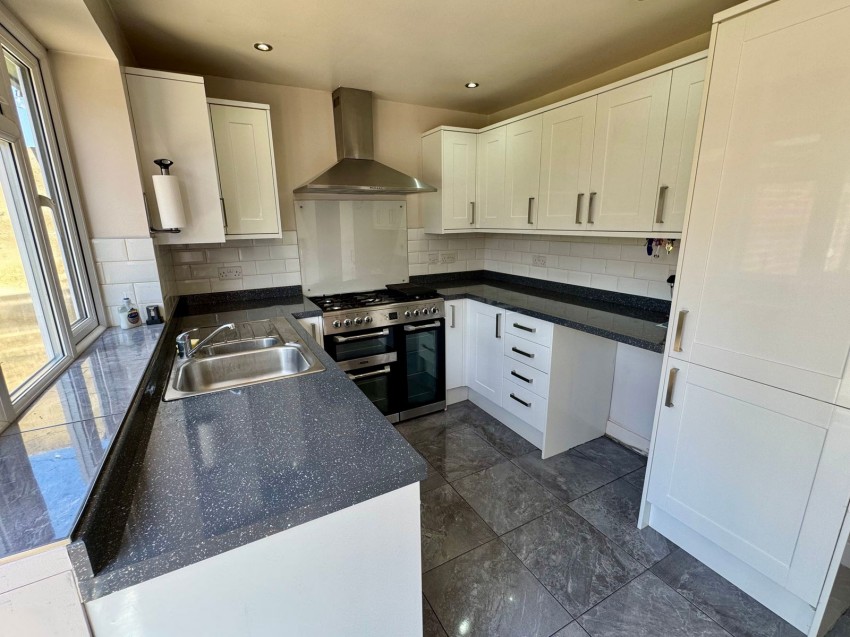 Images for Boston Spa, West End, LS23