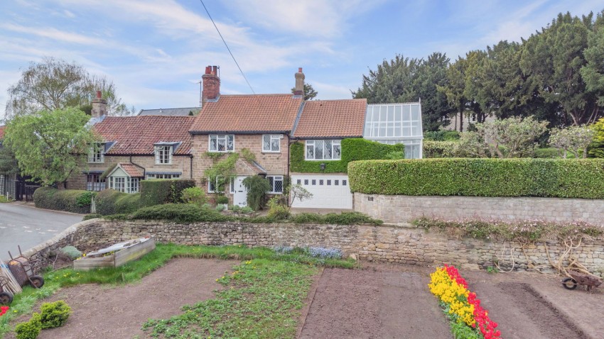 Images for Sicklinghall, The Crescent, LS22