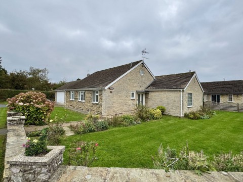 View Full Details for Boston Spa, Clarendon Road, LS23