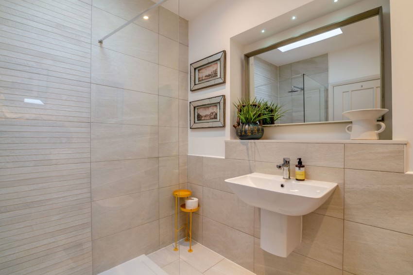Images for Wetherby, Linton Road, LS22
