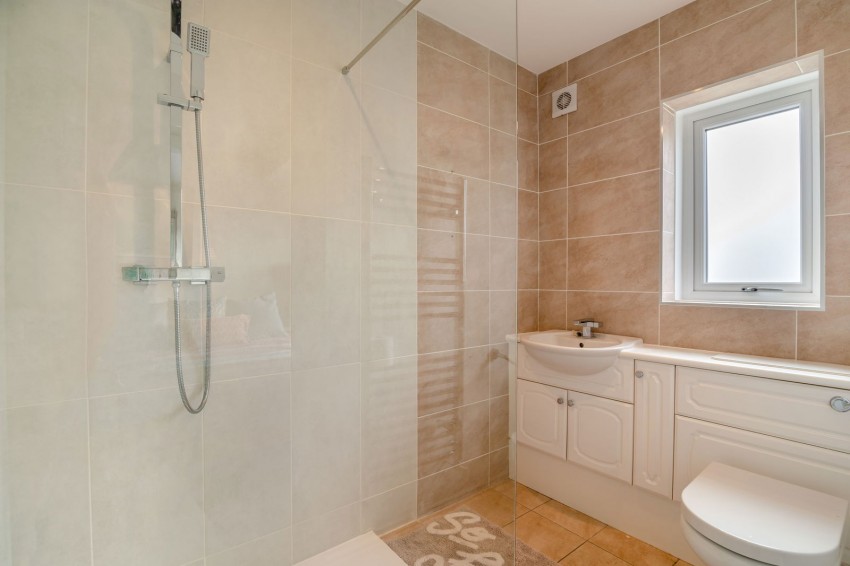 Images for Wetherby, Linton Road, LS22