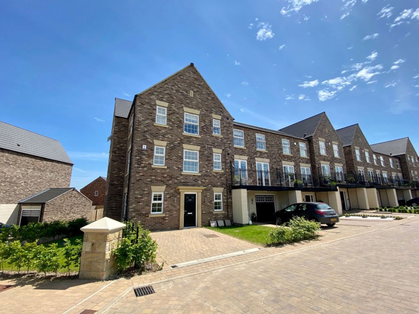 Images for Wetherby, Montagu Crescent, LS22