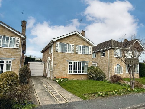 View Full Details for Wetherby, Badgerwood Glade, LS22