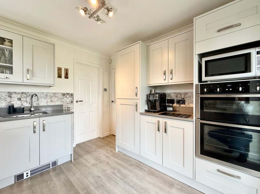 Images for Thorner, Kirkfield Lane, LS14