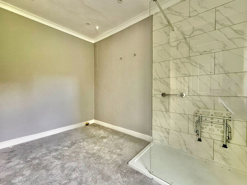 Images for Scarcroft ~ Scarcroft View, Brandon Lane, Shadwell, Leeds, LS17 