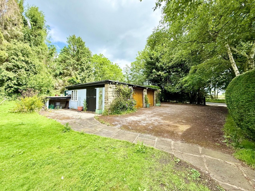 Images for Scarcroft ~ Scarcroft View, Brandon Lane, Shadwell, Leeds, LS17 
