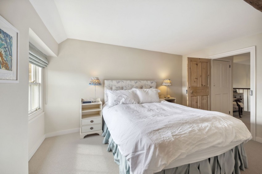 Images for Boston Spa, High Street, LS23