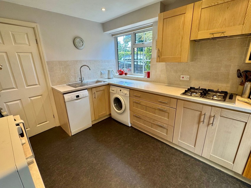 Images for Boston Spa, Chestnut End, LS23