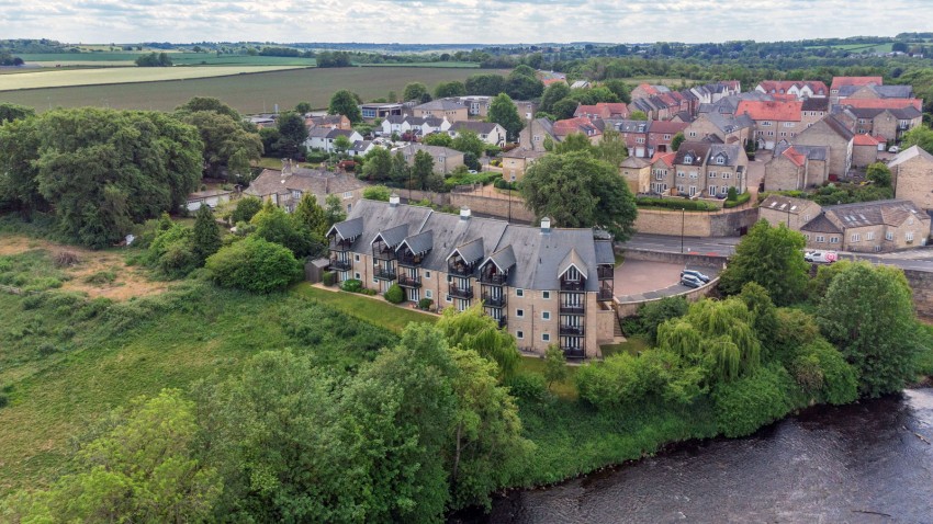 Images for Wetherby, Bridge End, Boston Road, LS22