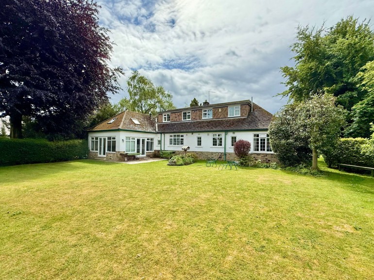Boston Spa, Wetherby, St Johns Road, LS23