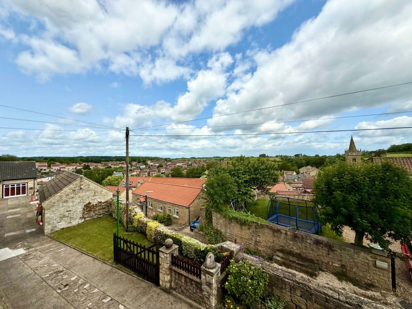 Images for Bramham, The Crag, LS23