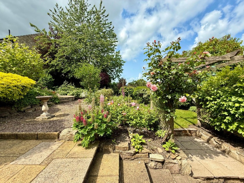 Images for Bramham, The Crag, LS23