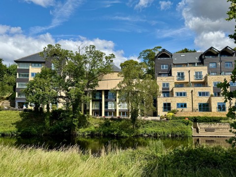 View Full Details for Wetherby, Riverside Apartment, Westgate, LS22