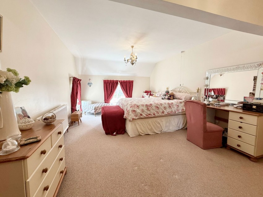 Images for Church Fenton, Station Road, LS24