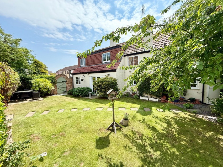Images for Church Fenton, Station Road, LS24