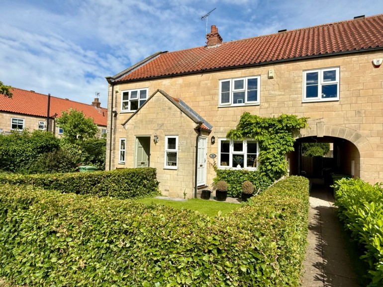 Bramham ~ Orchard Court, LS23 