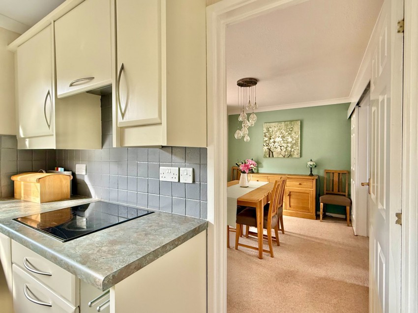 Images for Boston Spa ~ Jervaulx Close, LS23 