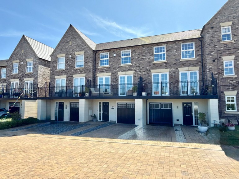 Montagu Crescent, Wetherby, LS22 6BE