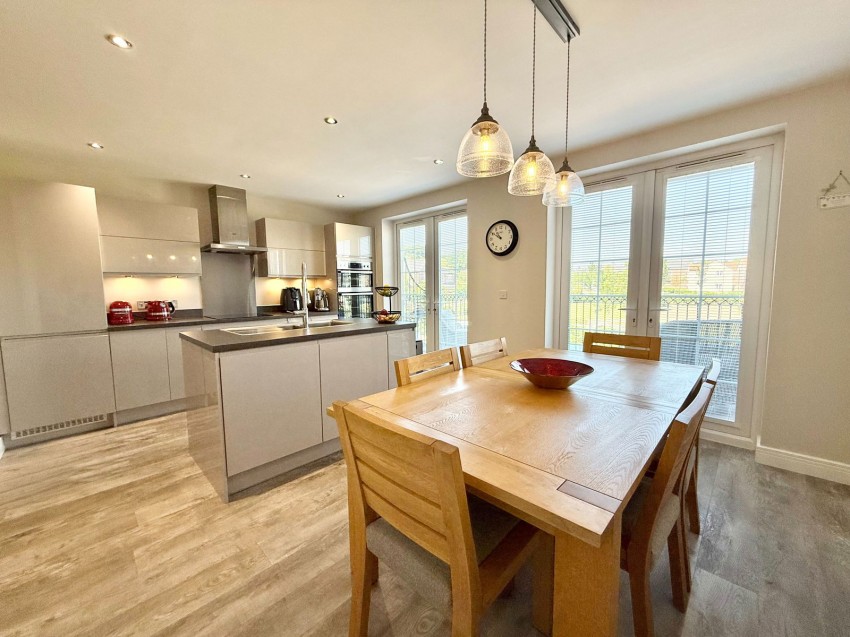 Images for Montagu Crescent, Wetherby, LS22 6BE
