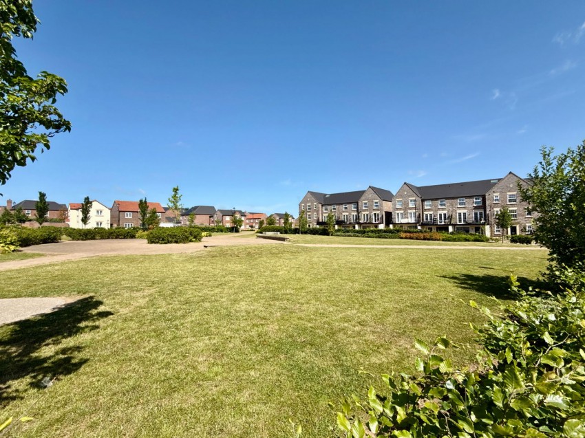 Images for Montagu Crescent, Wetherby, LS22 6BE