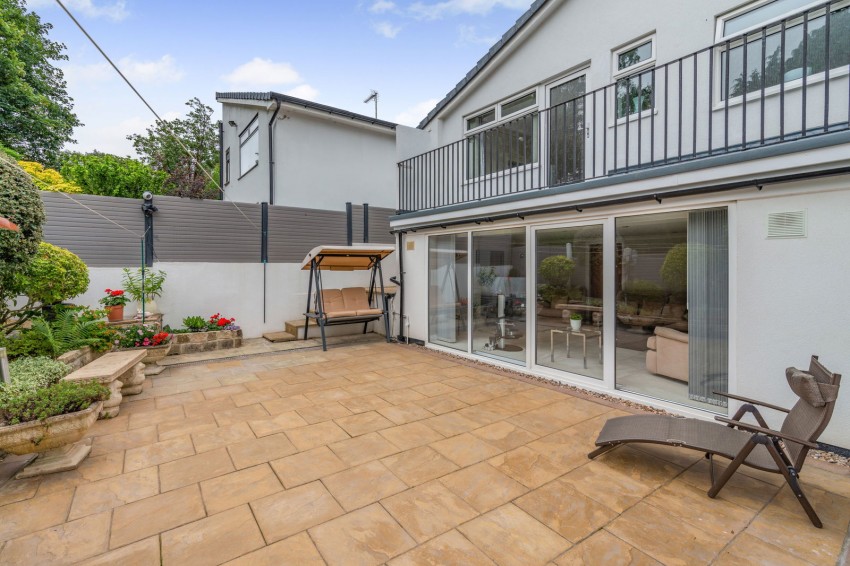 Images for Scarcroft, Larchwood, LS14
