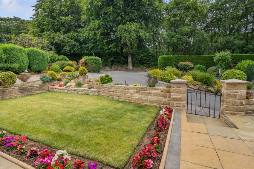 Images for Scarcroft, Larchwood, LS14