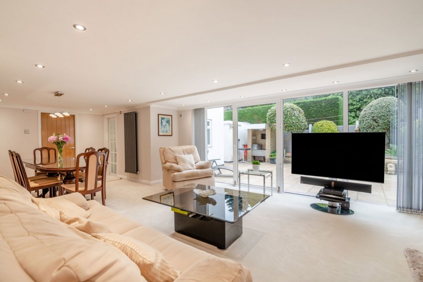 Images for Scarcroft, Larchwood, LS14