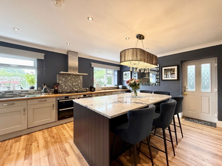 Images for Wetherby, York Road, LS22 6SL