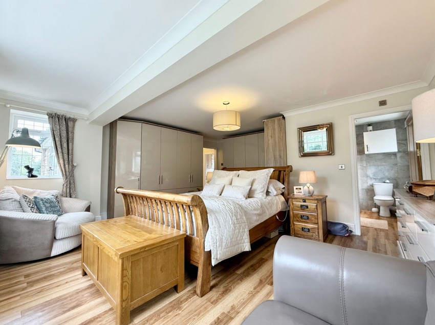 Images for Wetherby, York Road, LS22 6SL
