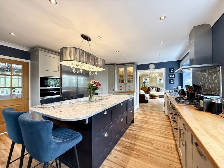 Images for Wetherby, York Road, LS22 6SL