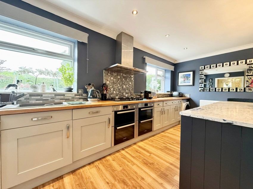 Images for Wetherby, York Road, LS22 6SL