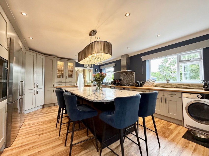Images for Wetherby, York Road, LS22 6SL