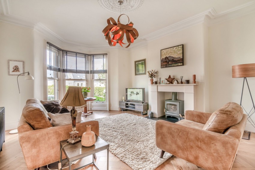 Images for Boston Spa, High Street, LS23