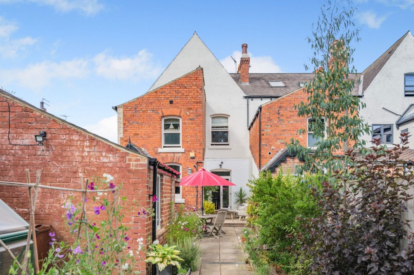 Images for Boston Spa, High Street, LS23