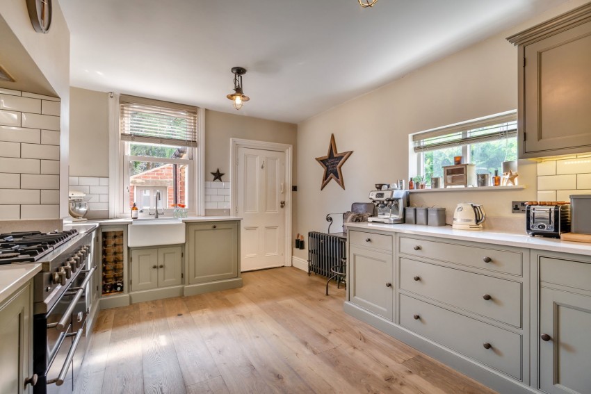 Images for Boston Spa, High Street, LS23