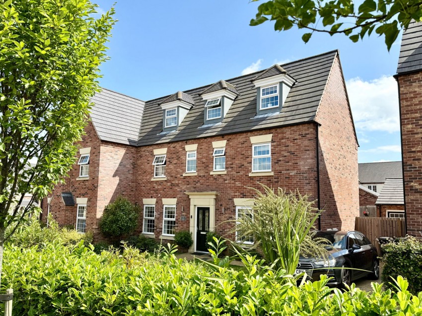 Images for Wetherby, Leconfield Drive, LS22