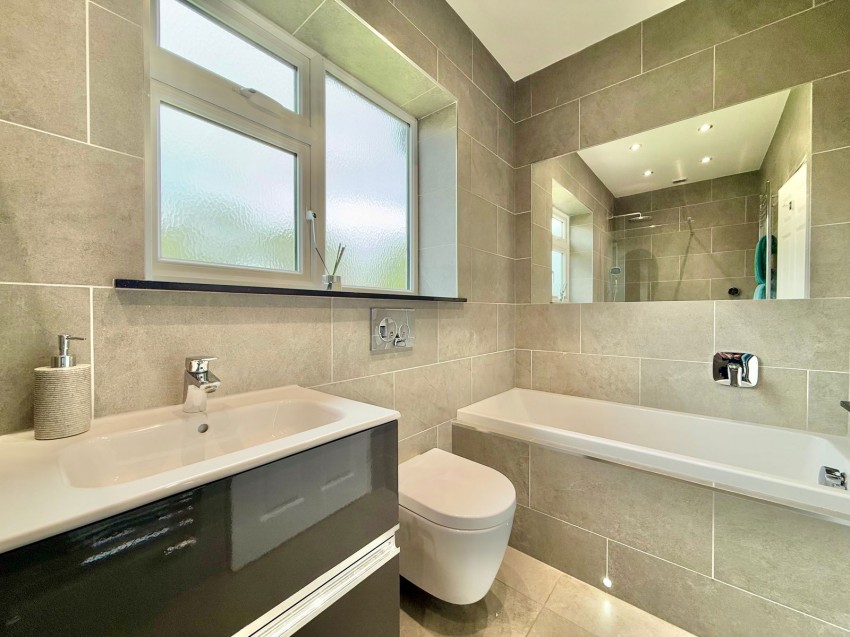 Images for Collingham, School Lane, LS22