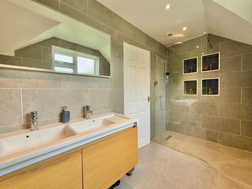 Images for Collingham, School Lane, LS22