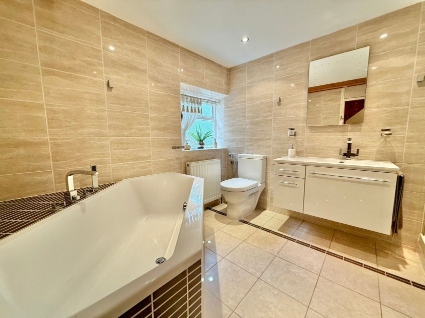 Images for Clifford, High Street, LS23