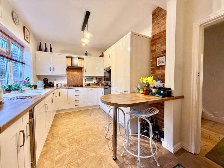 Images for Bardsey ~ Woodacre Crescent, LS17 