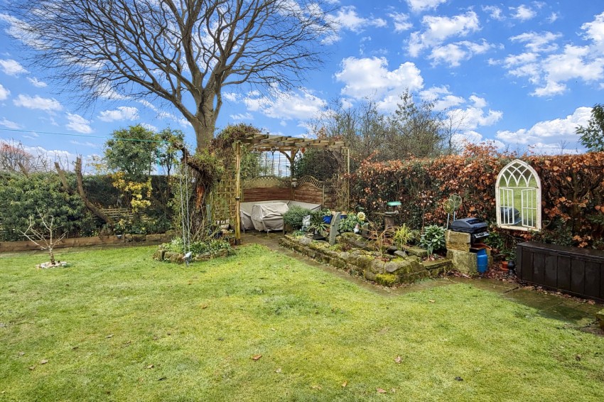 Images for Bardsey ~ Woodacre Crescent, LS17 