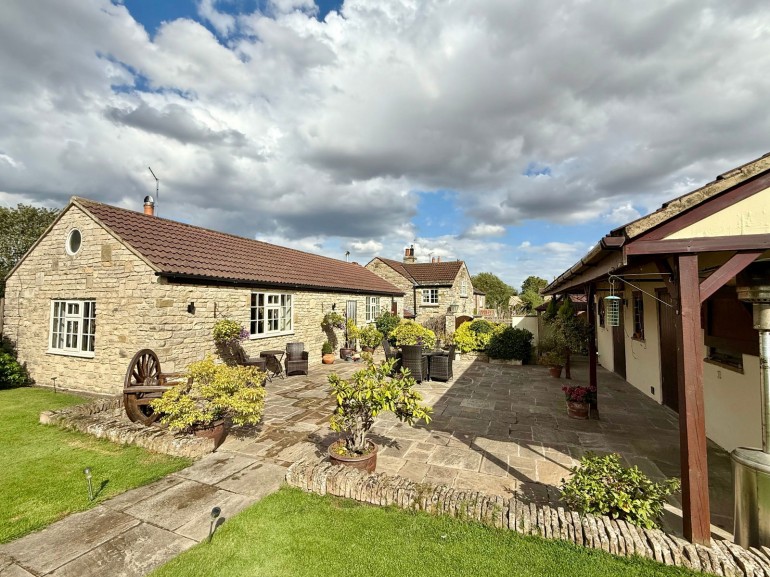 Saxton, Coldhill Lane, LS24