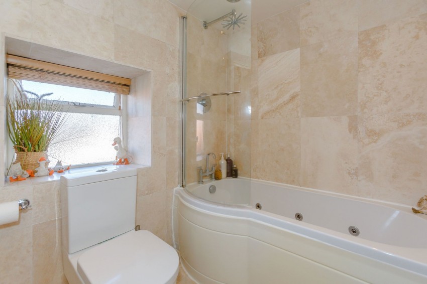 Images for Saxton, Coldhill Lane, LS24