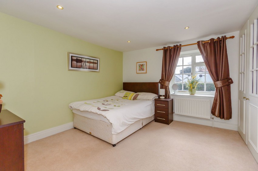 Images for Saxton, Coldhill Lane, LS24