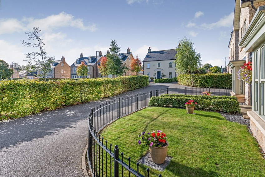 Images for Boston Spa, Hampole Way, LS23